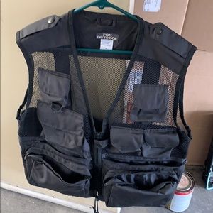 Men’s utility vest